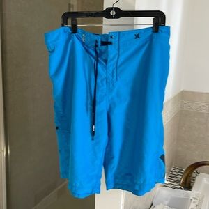 Men’s Hurley board shorts turquoise 36 waist
